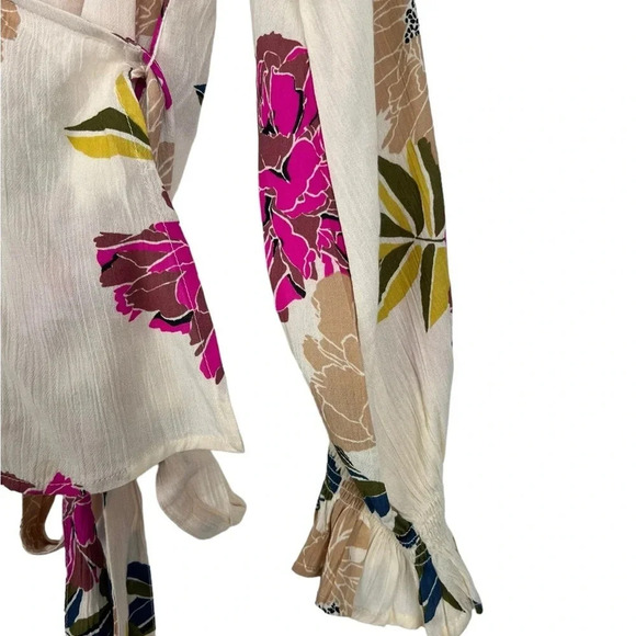 Billabong Women’s M Daisy Wrap Long Sleeve Surplice Top - Picture 6 of 12